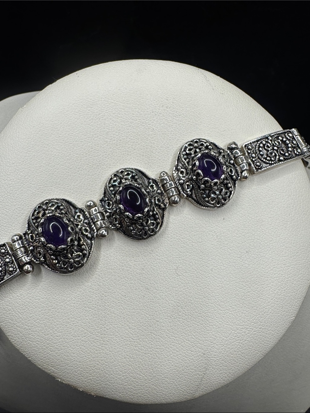 Sterling Silver Filigree Bracelet with Purple amethyst Cabochon Stones 7 inches